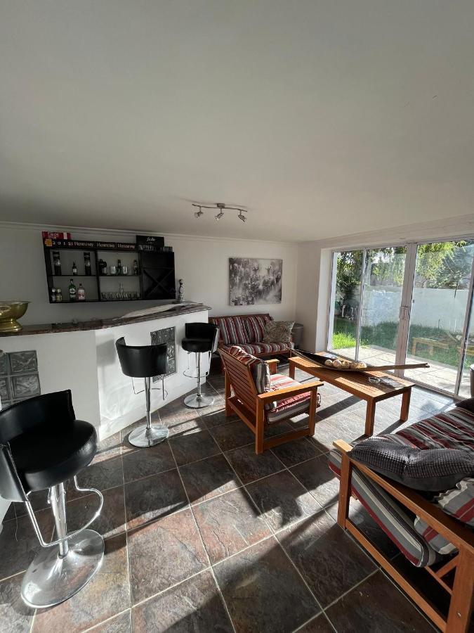 Apartment With Sea View Cape Town Exterior photo